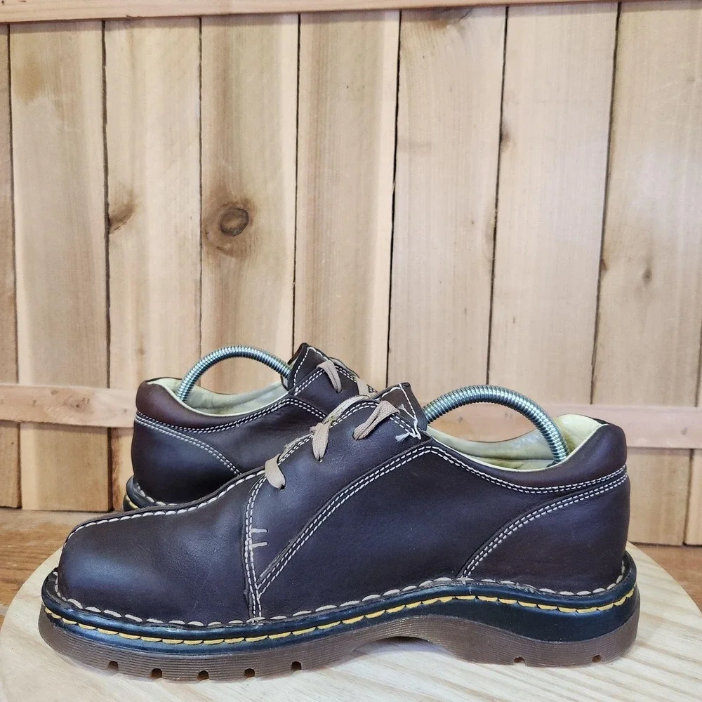 Dr. Martens Split Toe Shoes Mens 9 Brown Leather Casual Oxford Comfort Walking